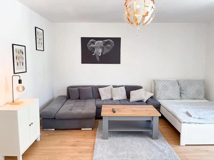 Suite Platinum Xl 310 Prague Czech Republic