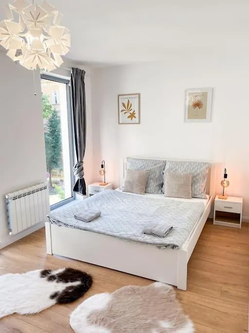 Suite Platinum Xl 310 Prague 0*,