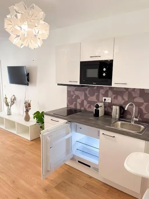 Suite Platinum Xl 310 Prague